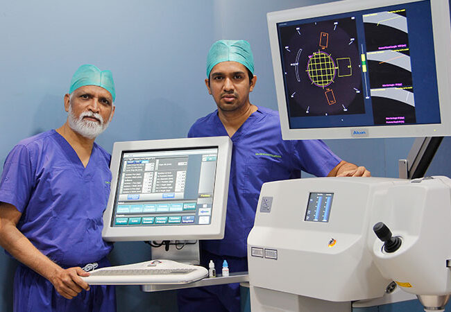 Lensx Bladeless Cataract Treatment in Mumbai